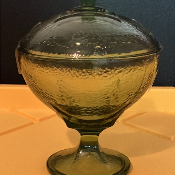 Vintage Indiana Glass dish - Picture 1 of 3